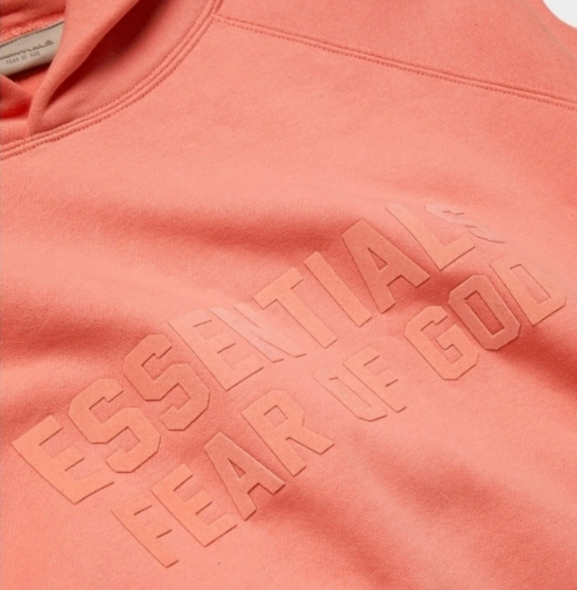 CORAL ESSENTIAL HOODIE